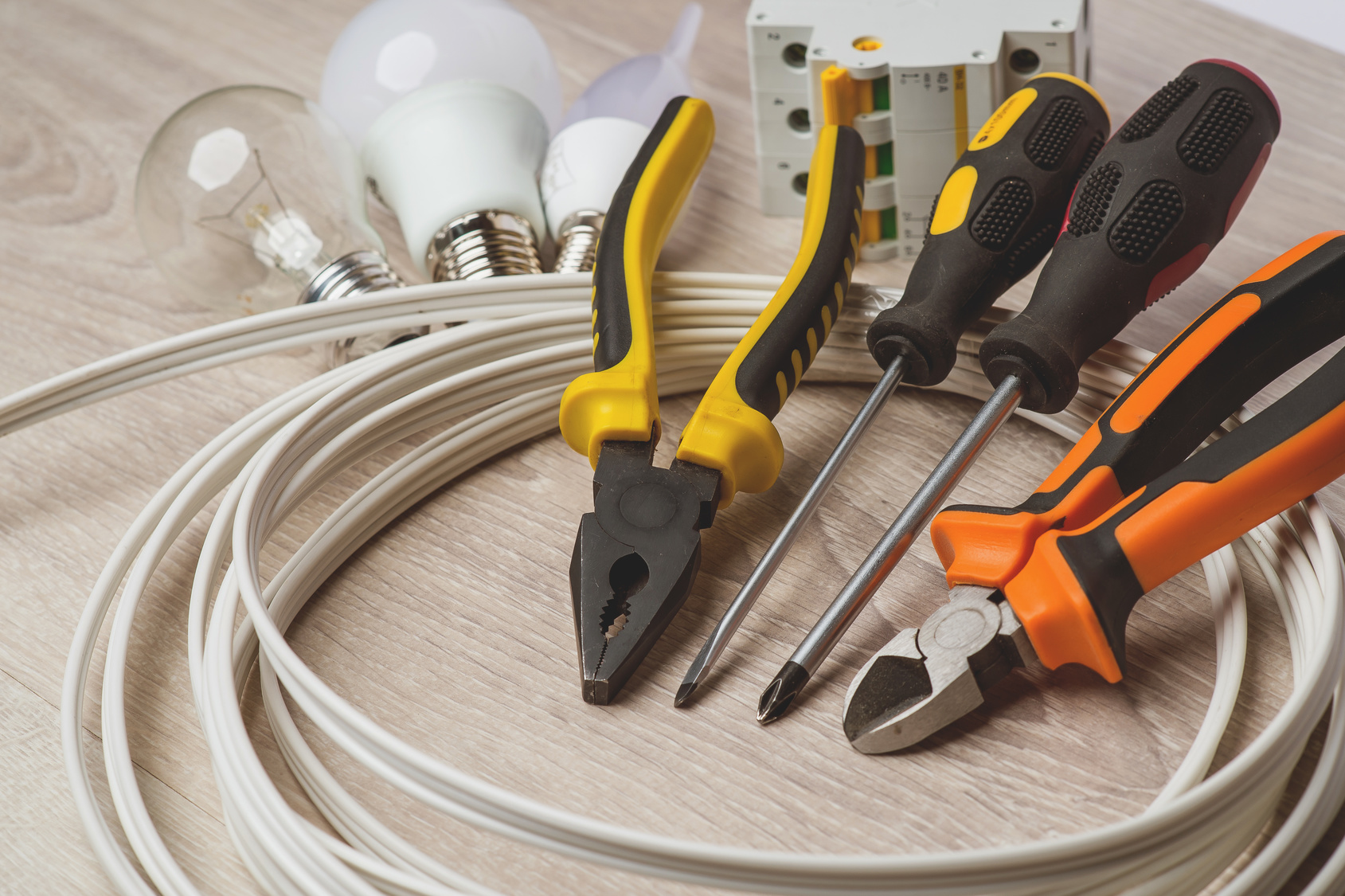 instalacje elektryczne gdańsk elektryk